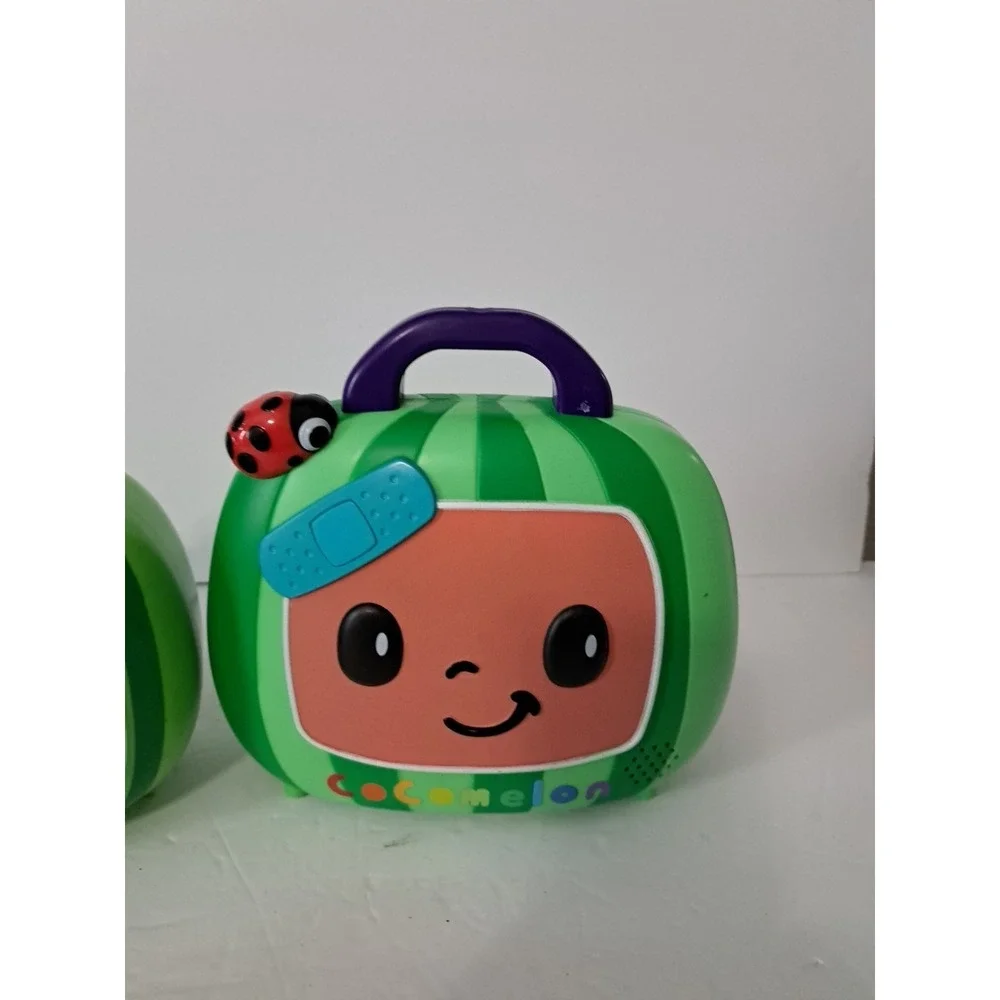 Cocomelon Musical Doctor Bag  Talking Singing‎ And Lunch Box Works